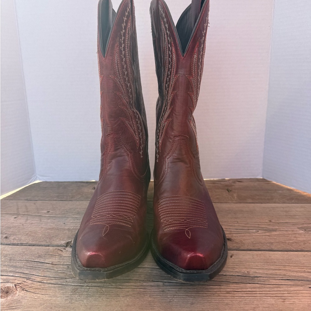 Ariat Women's Heeled Boots - dark red - Picture 2 of 8